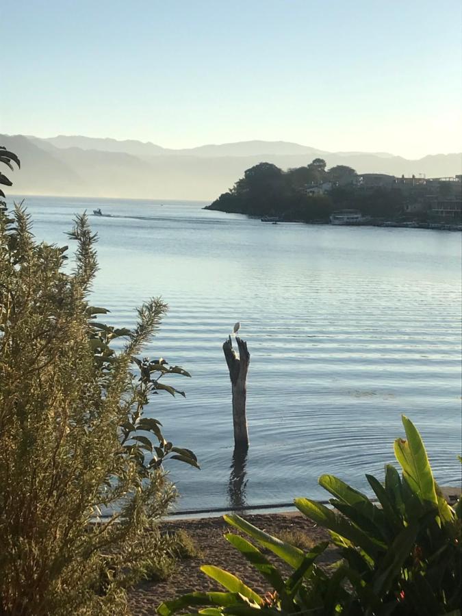 Kawoq Guesthouse San Pedro La Laguna Dış mekan fotoğraf