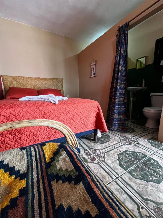 Kawoq Guesthouse San Pedro La Laguna Dış mekan fotoğraf